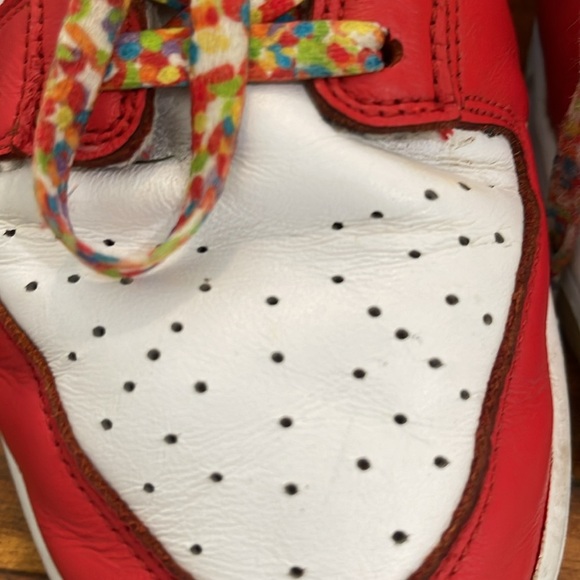 Nike Dunk Low men’s 9.5 QS LeBron James Fruity Pebbles Sneakers DH8009-600 - Picture 15 of 17